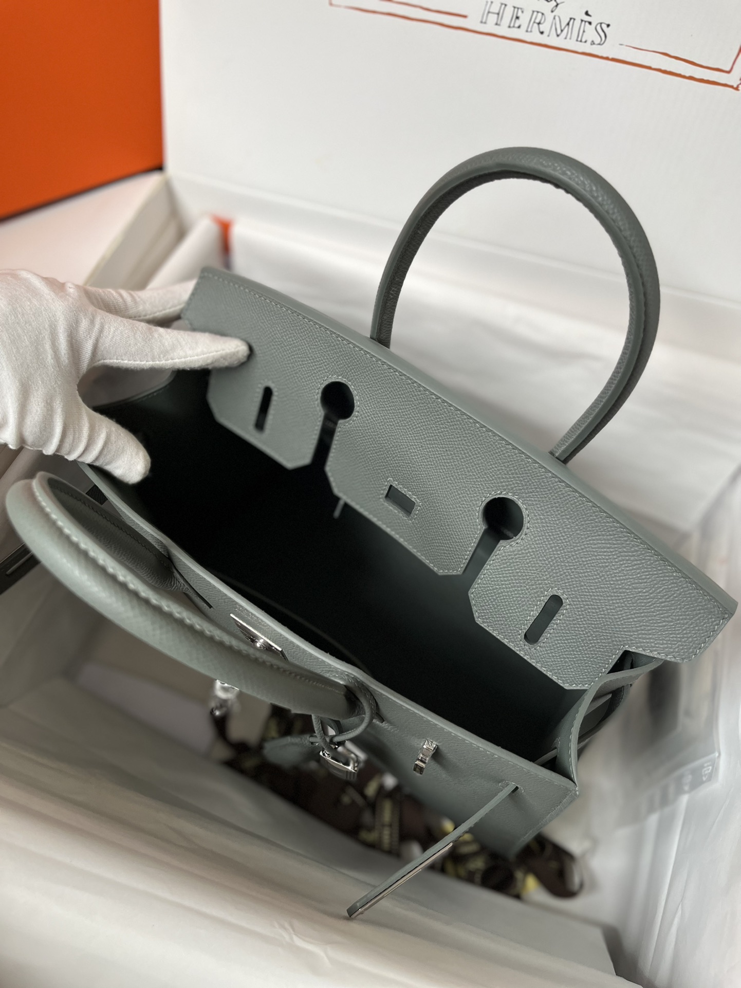 에르메스 버킨백30 그레이그린 은장 앱송